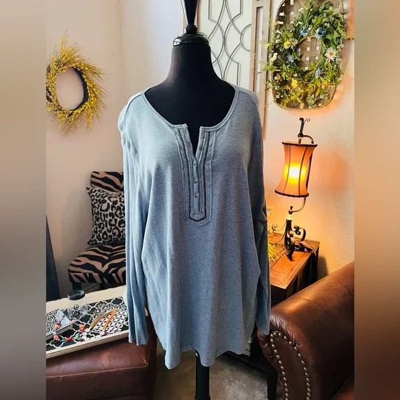 Beaded Top - Picture 1 of 5